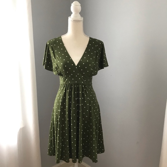 bcbg flutter sleeve dress